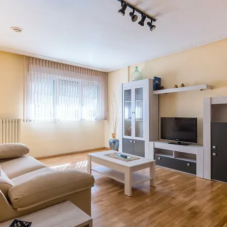 Housingleon - Pleno Centro Con Garaje Motos Y Bicis *