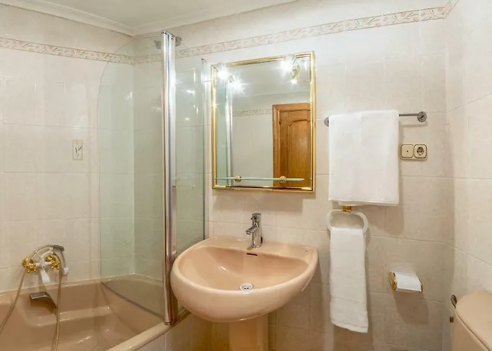 아파트 Housingleon - Pleno Centro Con Garaje Motos Y Bicis *