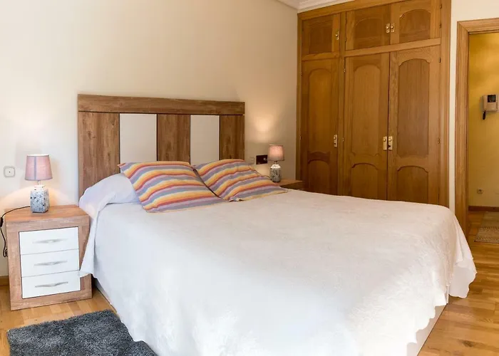 Housingleon - Pleno Centro Con Garaje Motos Y Bicis * 레온